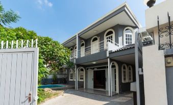 Chiainn Bangkok City Center Pool Villa