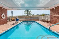 Country Inn & Suites by Radisson, Lumberton, NC Hotels in Lumberton