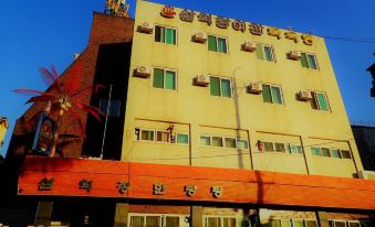 Samik Jang Motel