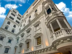 Luxus Grand Hotel