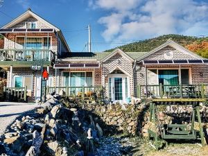 Namhae Balunsup Pension