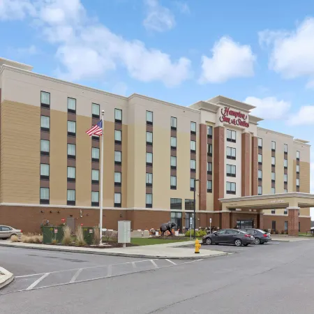 Hampton Inn & Suites West Morgantown University Towne Centre