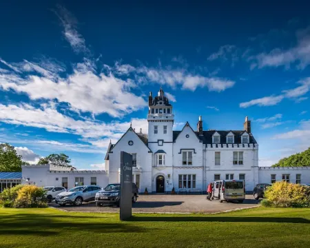 Skeabost House Hotel Hotels in Isle of Skye