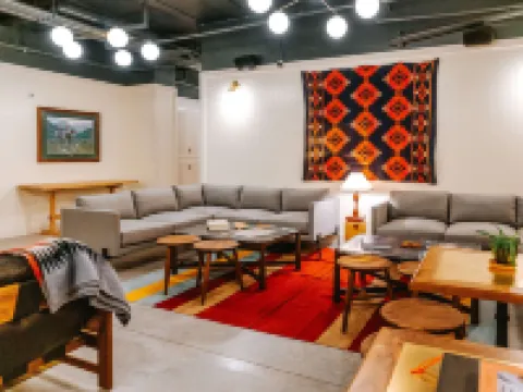 Cache House Hotels in Jackson