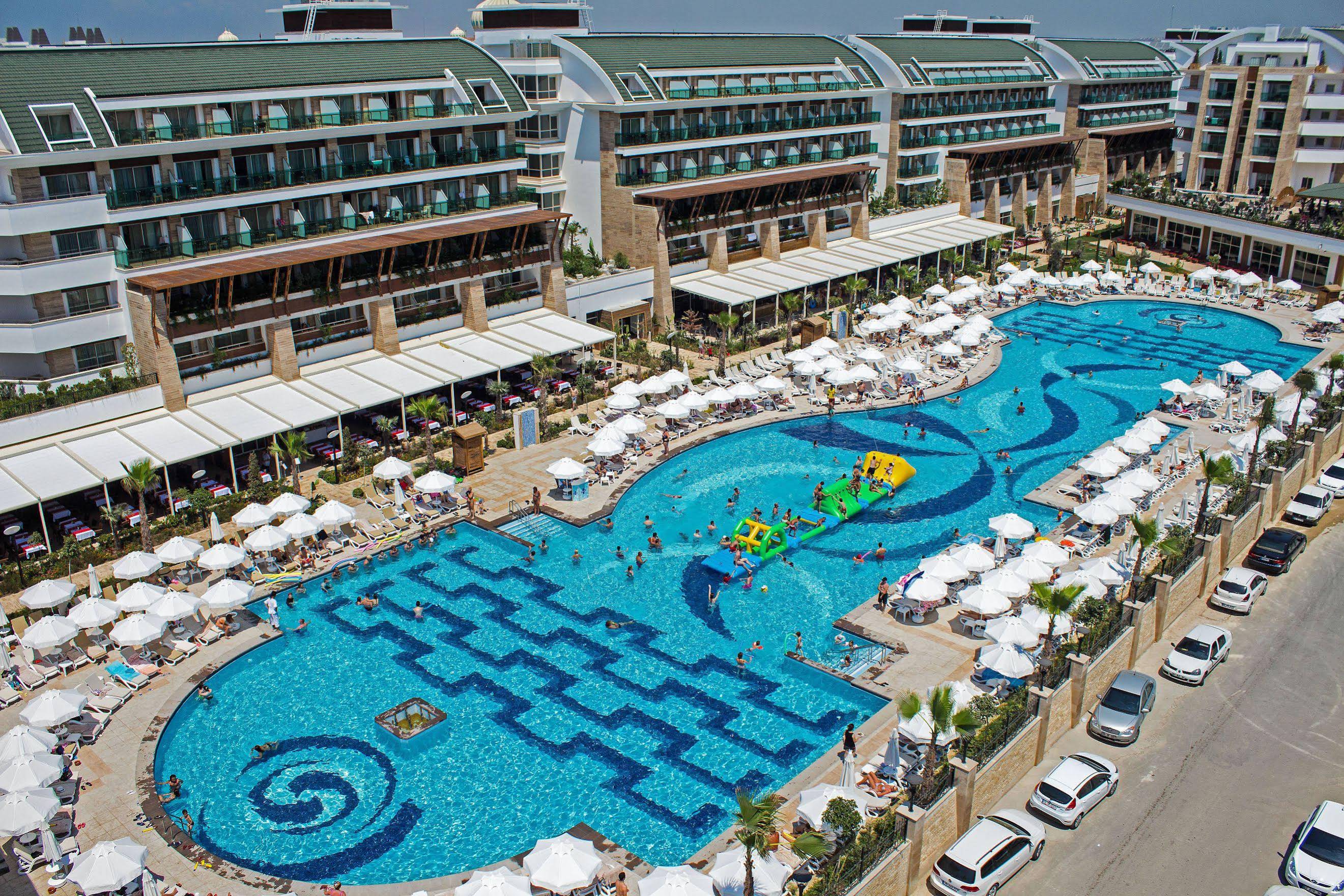 Crystal Waterworld Resort & Spa - All Inclusive