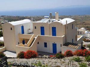 Panorama Oia Apartments