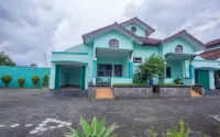 Atrium Resort & Hotel