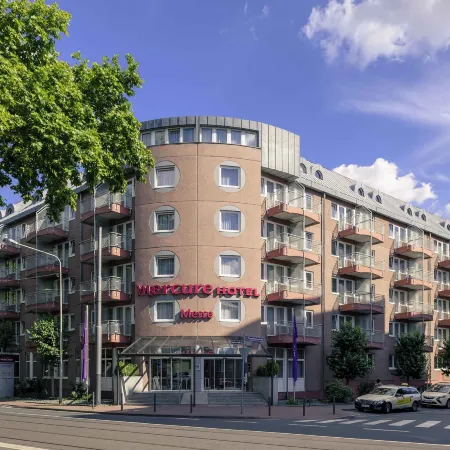 Mercure Residenz Frankfurt Messe Отели рядом с достопримечательностью «Боккенхайм»