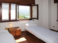 Nicole Hotel a Corrido