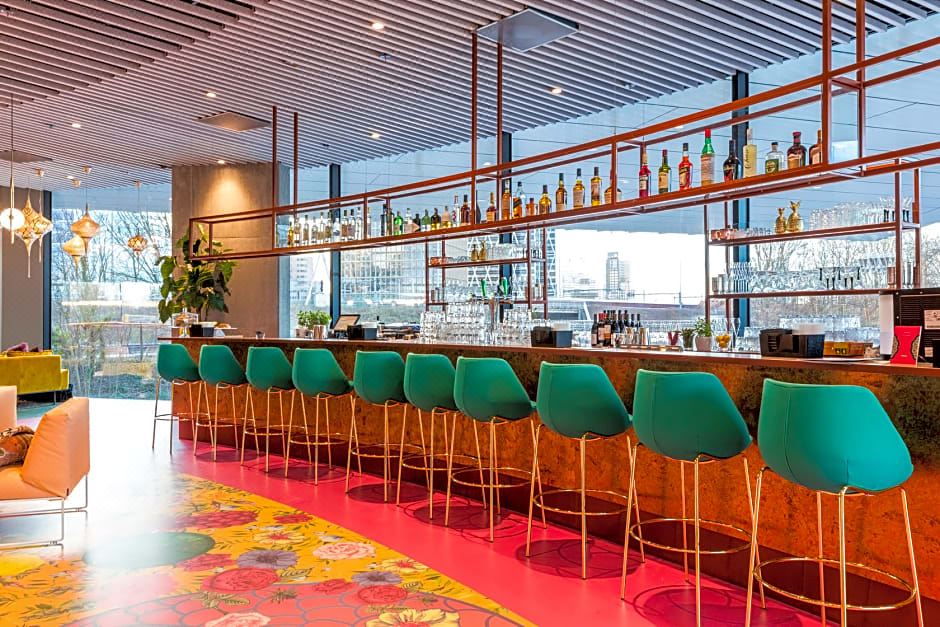 엔하우 암스테르담 라이 썸네일