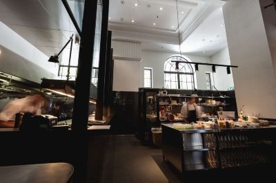 レストラン ラディソンブル プラザホテル シドニーの写真