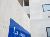 La Luna Hotels in Yomitan