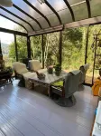 Tsukkous House Annex Hotel di Saijo