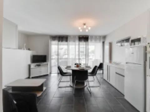 Les Marinas de la Plage I