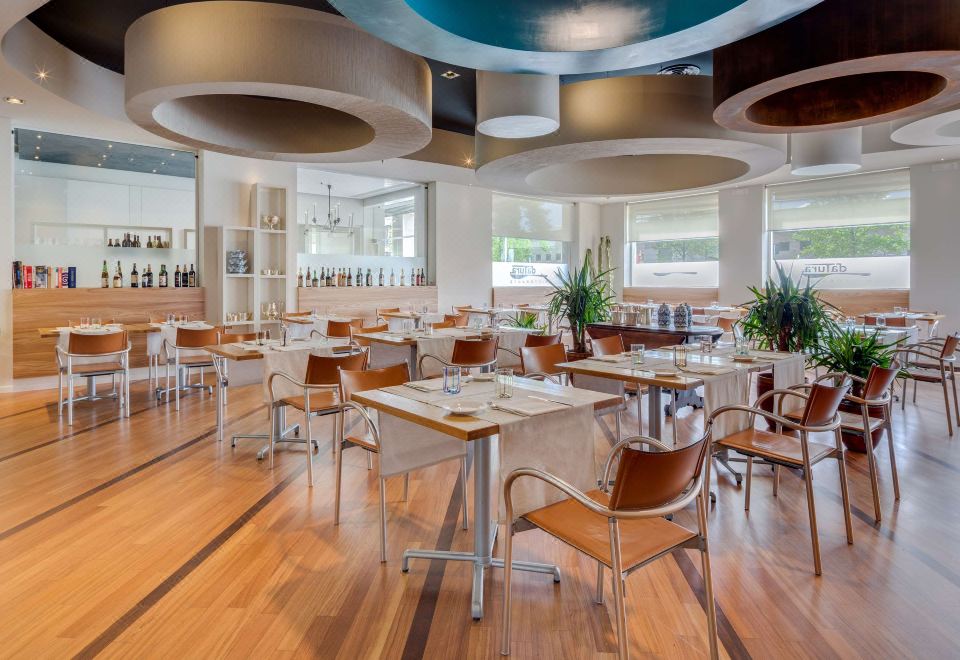 2. 베스트 웨스턴 ..