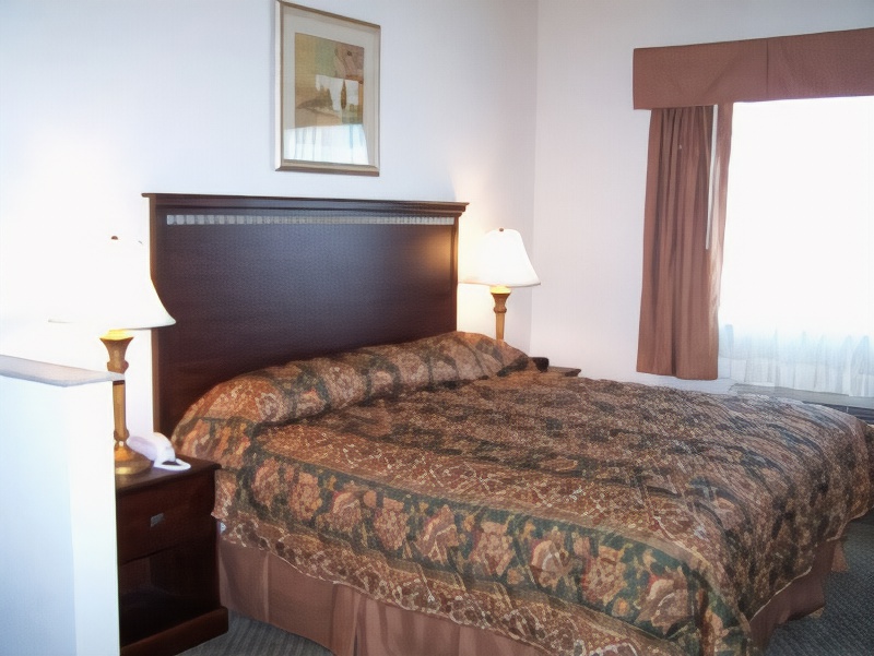 Best Western La Grange Inn & Suites