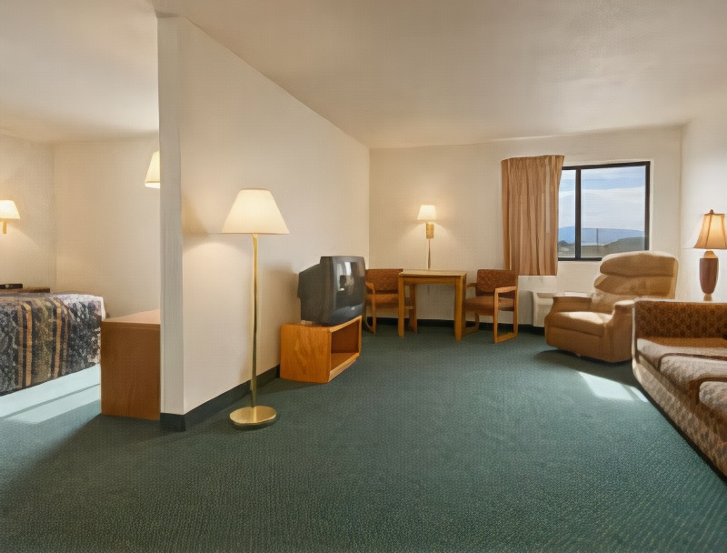 Super 8 by Wyndham Fort Collins