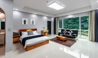 Chuncheon Planb Poolvilla Hotels in Chuncheon