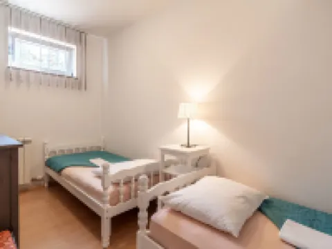 Kate Hotels in Kuceli