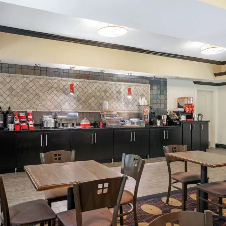 La Quinta Inn & Suites by Wyndham Conway