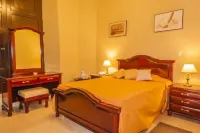 Hotel E la Avellaneda Hotels near Convention Center Santa Cecilia