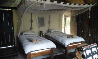 Caprivi Houseboat Safari Lodge