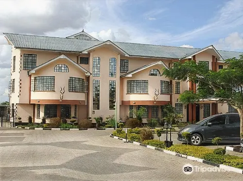 Fahari Gardens Hotel