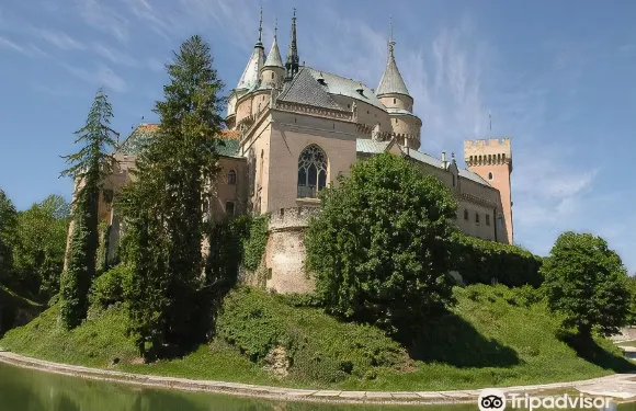 波切尼斯温尼大教堂酒店