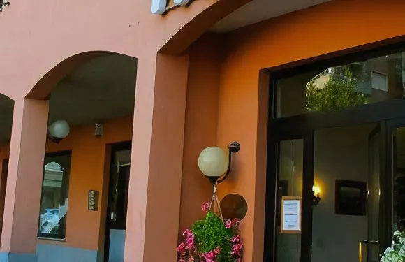 艾爾伯格艾爾城堡酒店