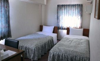 Business Hotel Issa Annex
