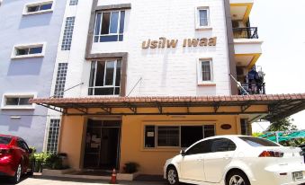 Prapai Place - Housity