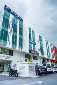 Hotel di Shah Alam PUSAT TAHFIZ AZ ZAHRAH LILBANAT Tempahan