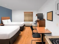 Extended Stay America Select Suites - Cleveland - Airport