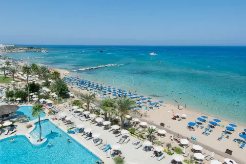 Sunrise Beach Hotel