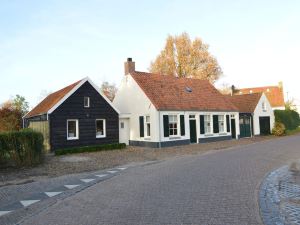 Stylish Furnished Apartment near Biesbosch National Park