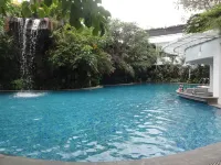 Jambuluwuk Malioboro Hotel Yogyakarta - 5-Star