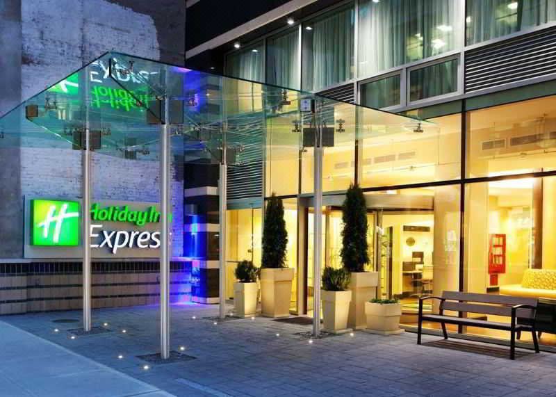 Holiday Inn Express - Times Square SouthOver view