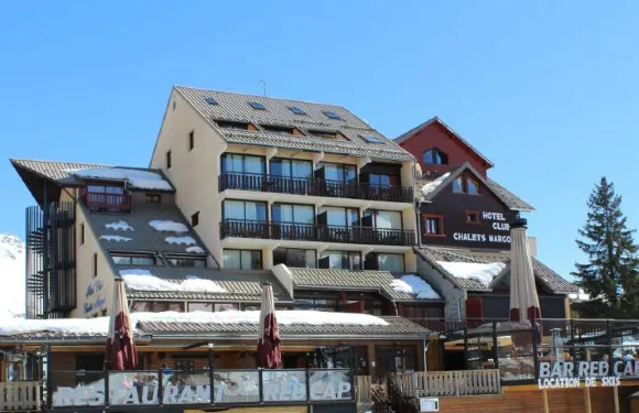 馬爾哥特木屋酒店