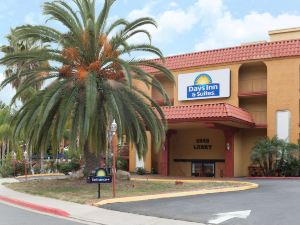 Days Inn by Wyndham Mission Valley/Sdsu