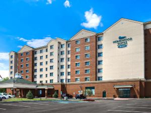 Homewood Suites by Hilton East Rutherford-Meadowlands