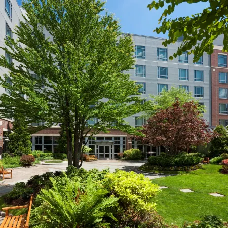 Le Meridien Boston Cambridge