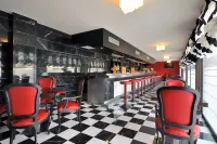 塞勒斯飯店 赫羅納機場 - 酒吧