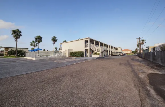 南帕諸島海洋旅店