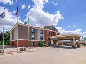 Holiday Inn Express & Suites - South Bend - Notre Dame Univ.