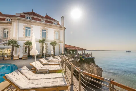 The Albatroz Hotel