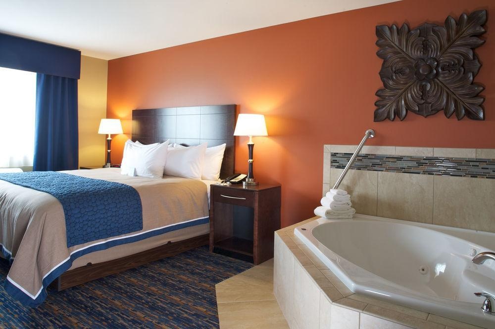 GrandStay Hotel & Suites Mount Horeb - Madison