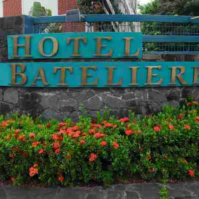 Hotel la Bateliere Hotel Exterior