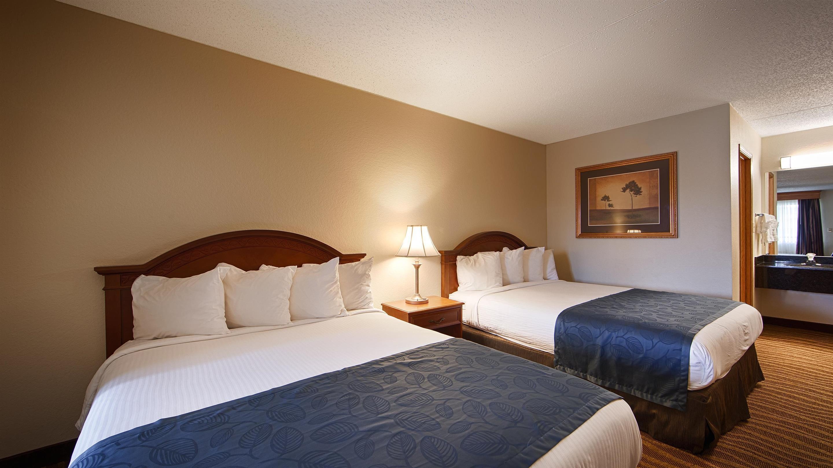 Best Western Windsor Suites