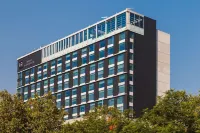 플라자 엘 보스케 누에바 라스 콘데스