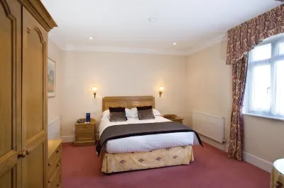 The Birch Hotel Hotels in Bolney